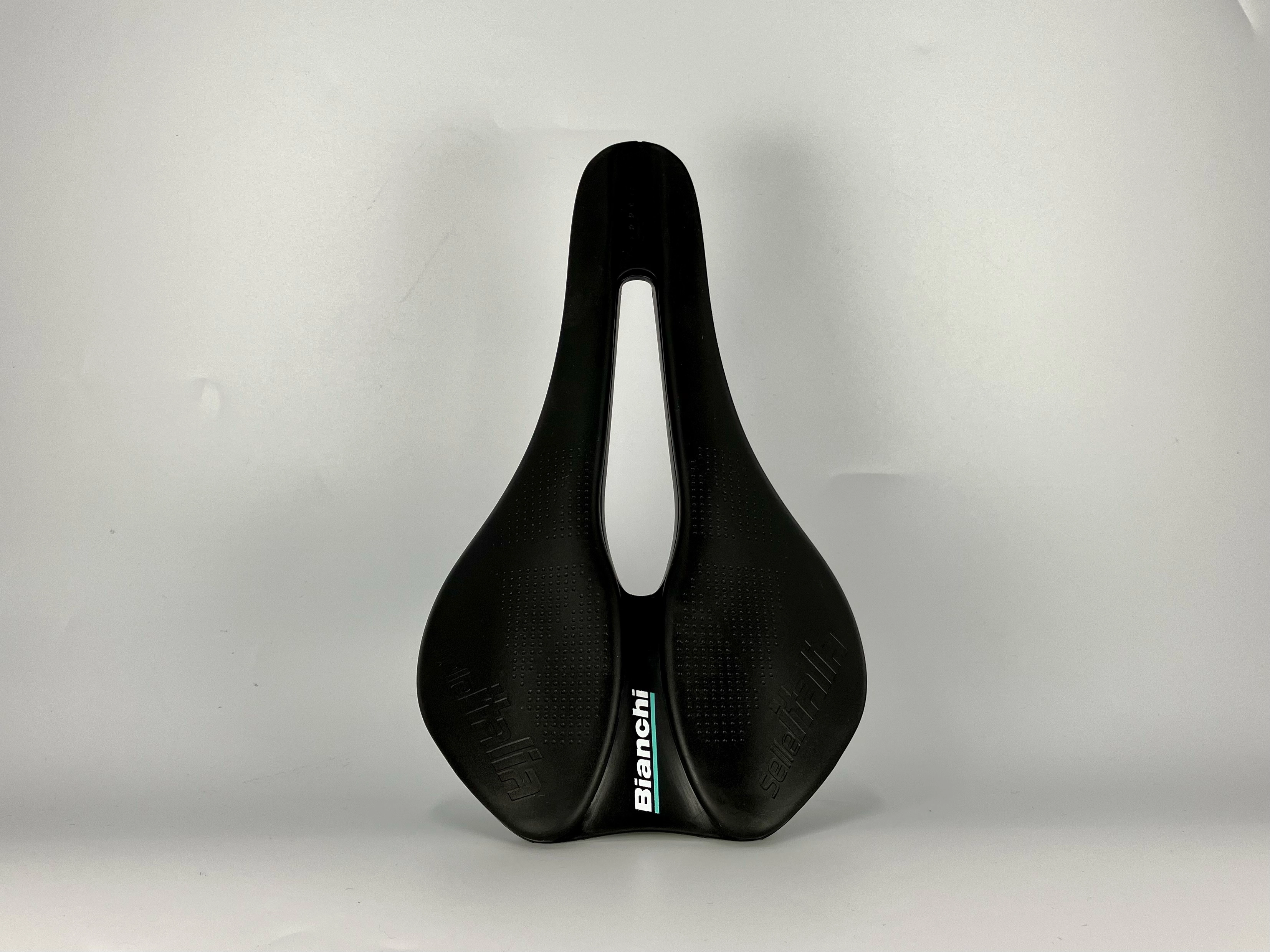 ビアンキ サドル スポーツ MODEL X（JPP0108043）の通販情報 - Bianchi 