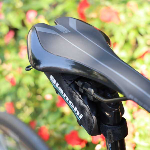 サドルバックスモール（JP213S3801）の通販情報 - Bianchi