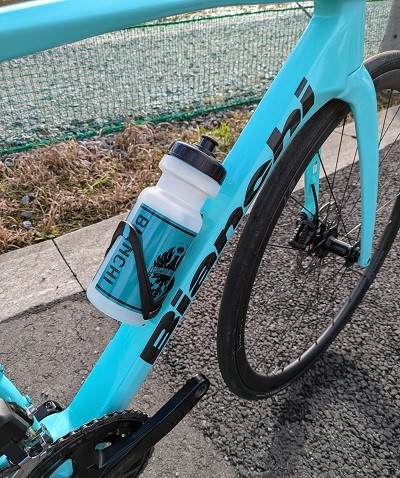 ビアンキボトルケージデルタ（J4C9020119）の通販情報 - Bianchi